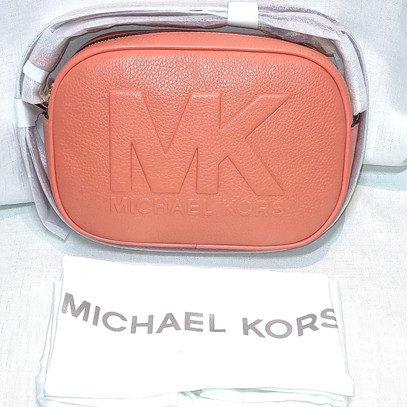 Michael Kors Jet Set Medium Embossed Pebbled Leather Crossbody Bag in Sherbert - Picture 2 of 11